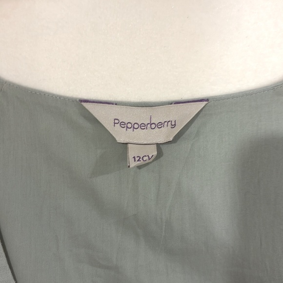 Stunning sage green linen & cotton blend PEPPERBERRY dress - Picture 10 of 12